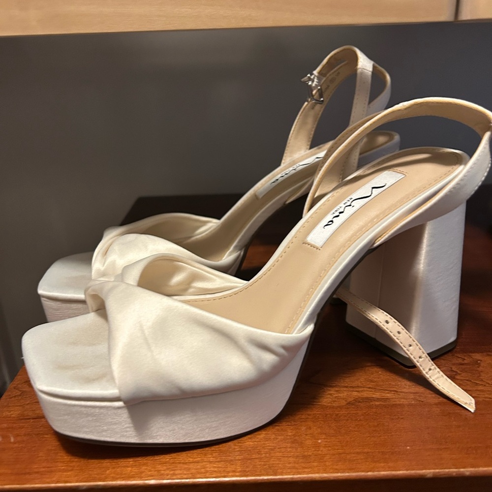 Nina Cream Block Heel Sandals